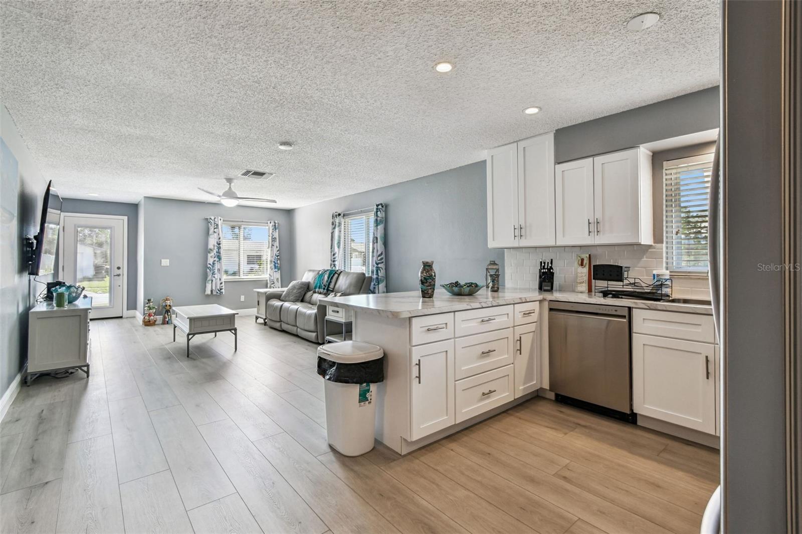 3160 DOWNING ST, CLEARWATER, FL, 33759