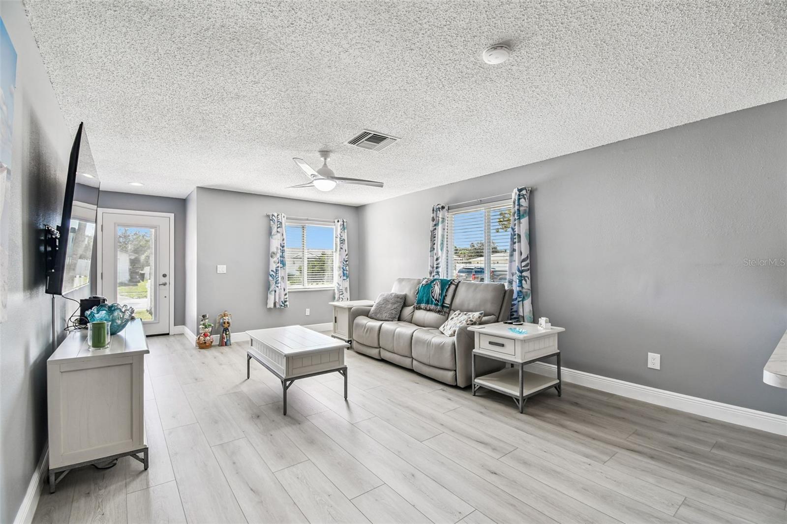 3160 DOWNING ST, CLEARWATER, FL, 33759