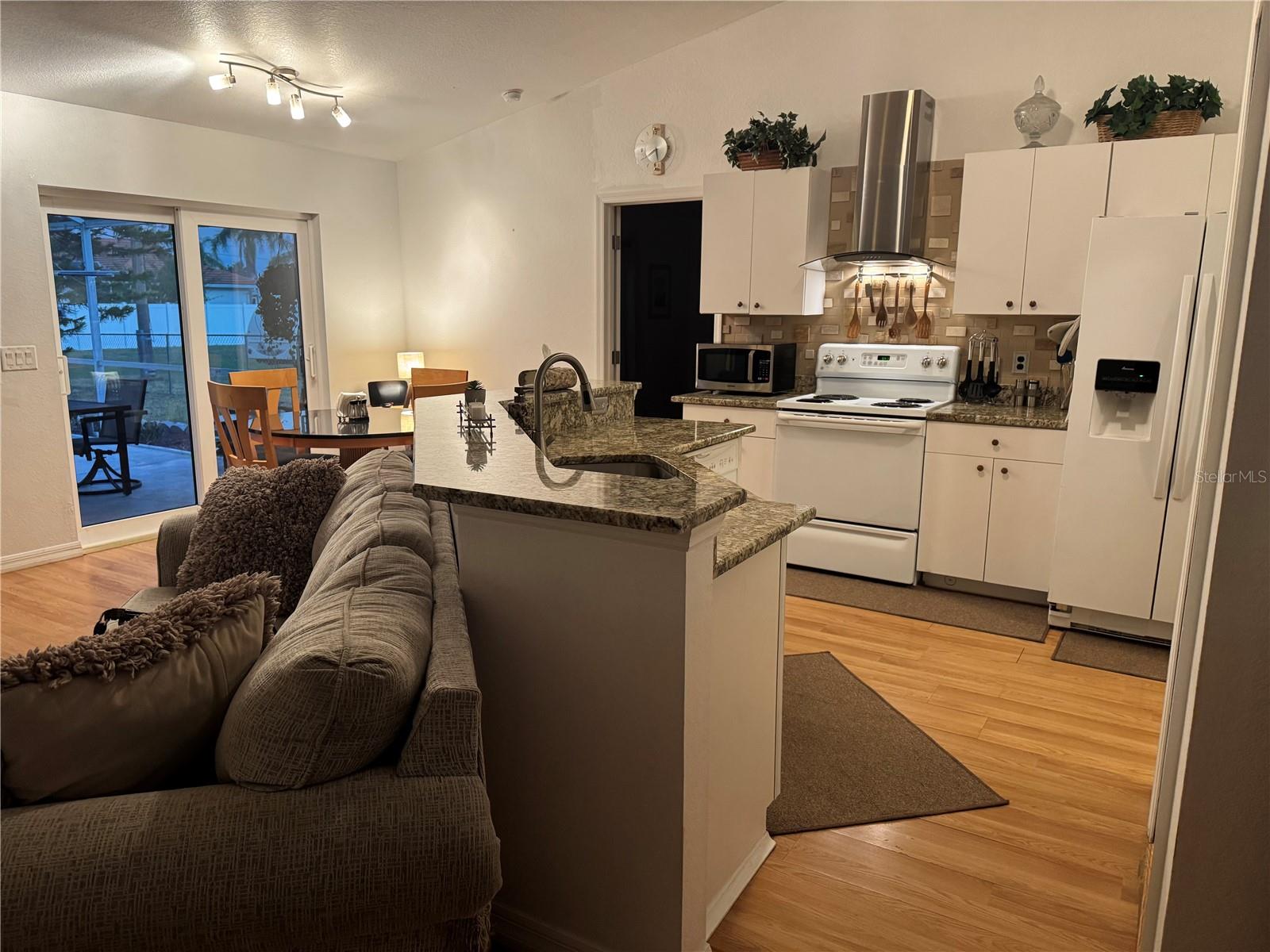 6984 MAMOUTH ST, ENGLEWOOD, FL, 34224