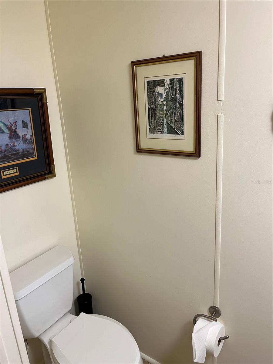 922 CORTINA BLVD, VENICE, FL, 34285