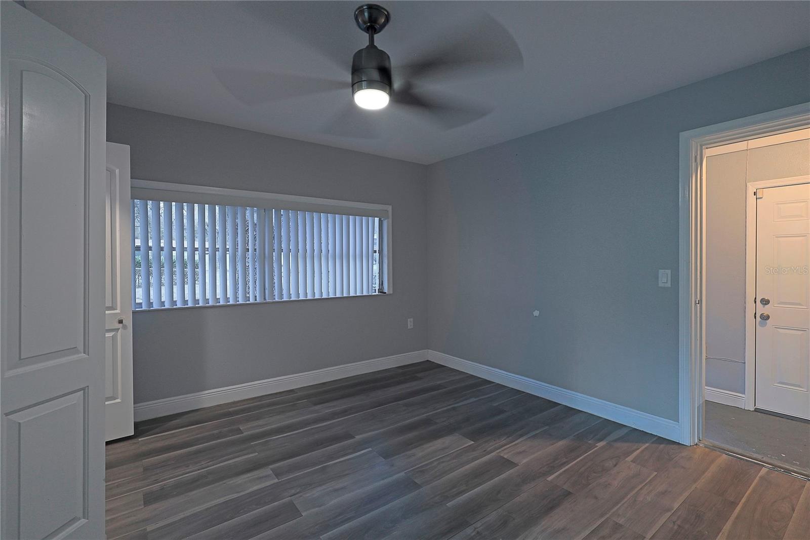 2011 E 148TH AVE, LUTZ, FL, 33549