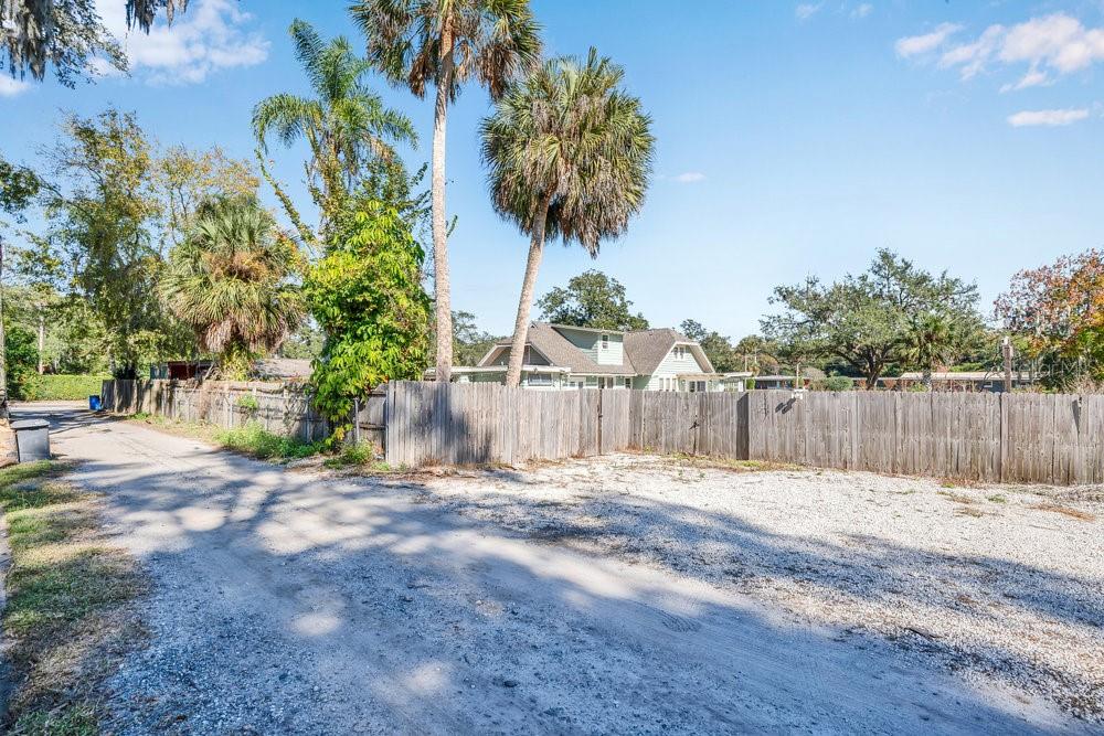 2004 LILY CT, SANFORD, FL, 32771