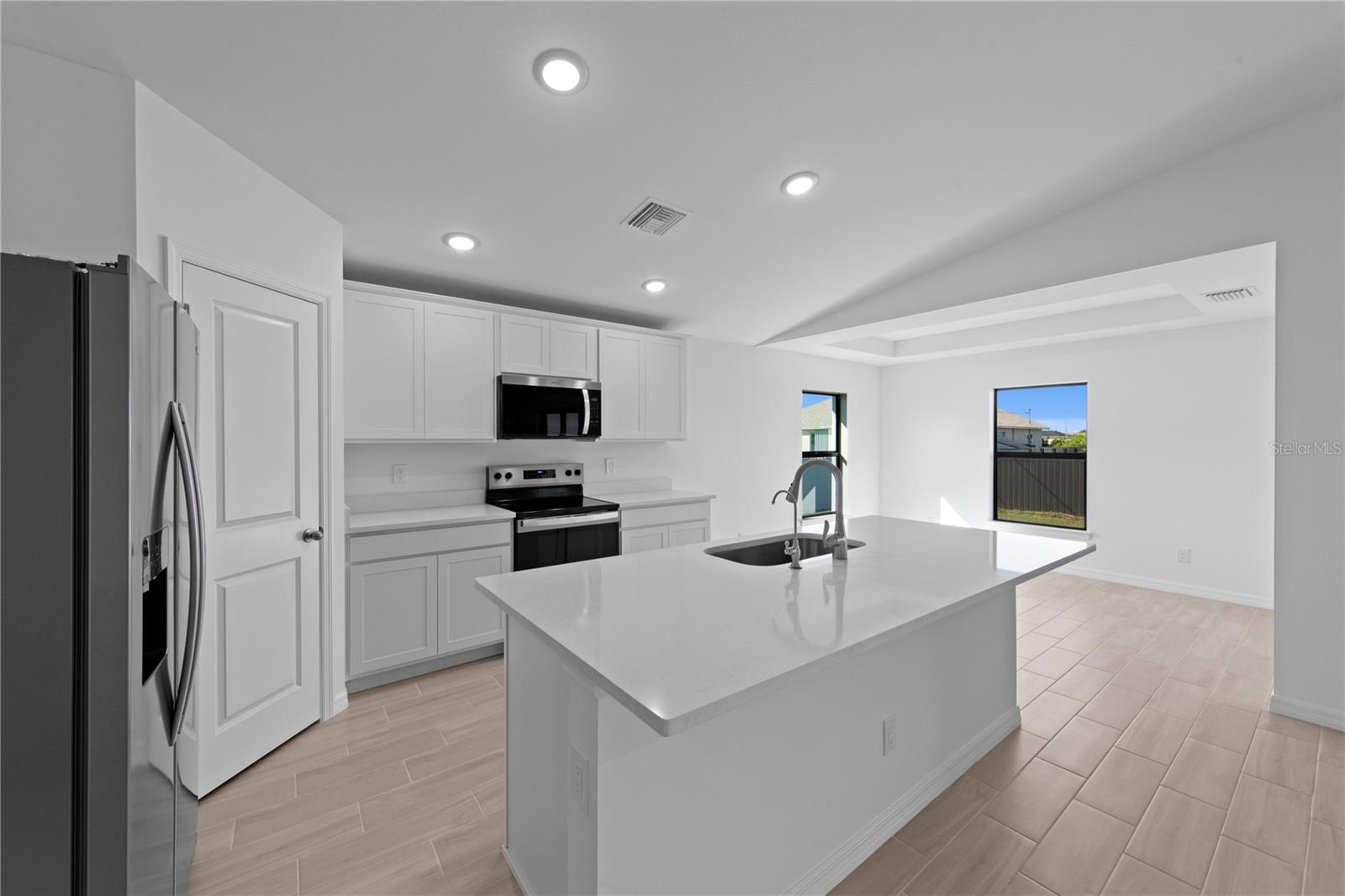 23103 ALLEN AVE, PORT CHARLOTTE, FL, 33980