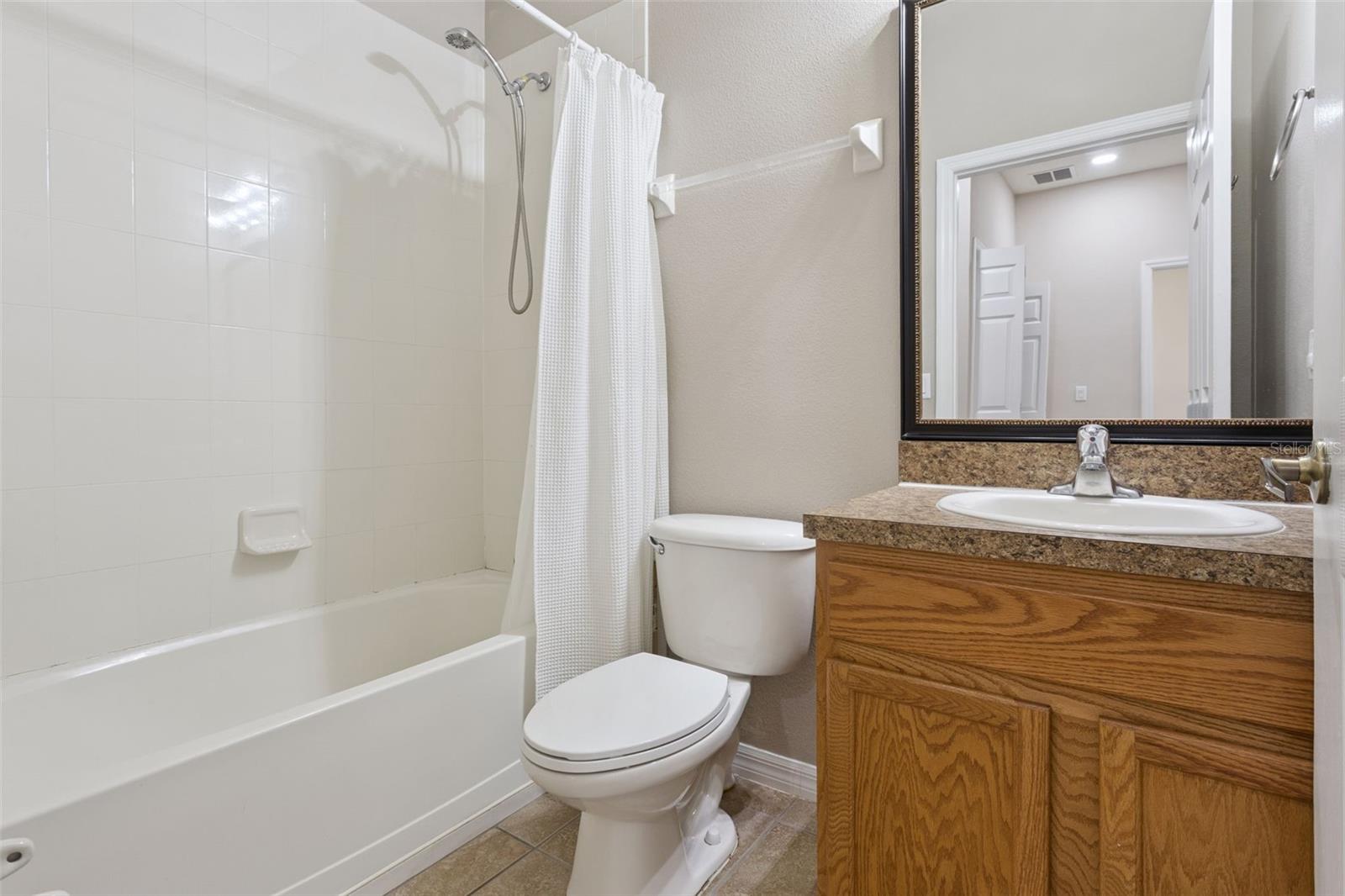 2720 OAKWATER DR #108, KISSIMMEE, FL, 34747