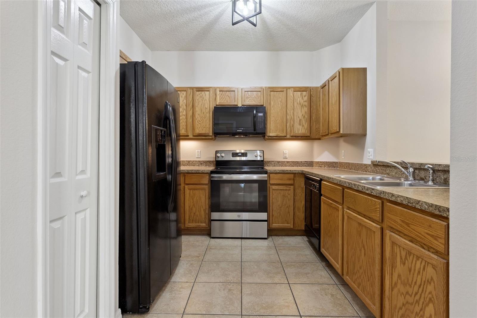 2720 OAKWATER DR #108, KISSIMMEE, FL, 34747