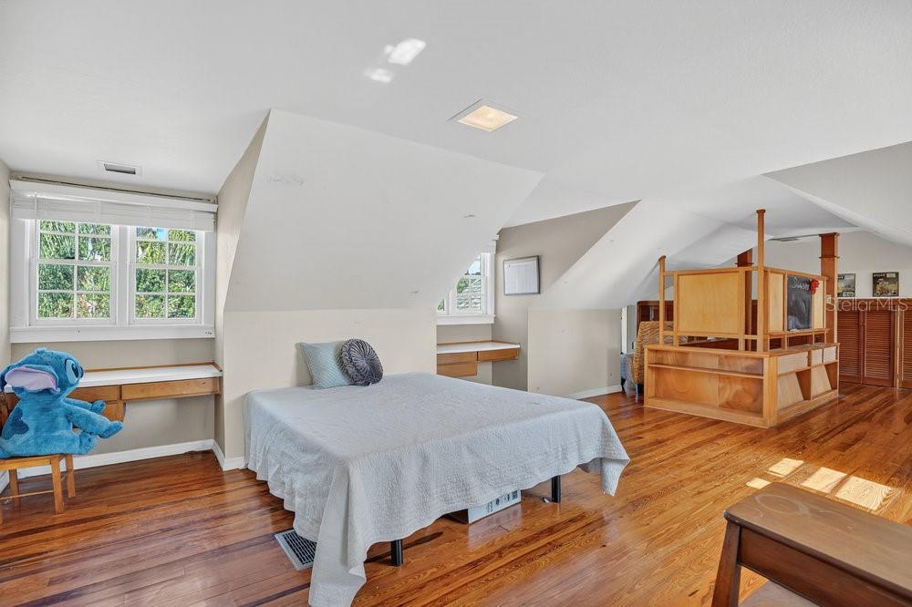 2004 LILY CT, SANFORD, FL, 32771