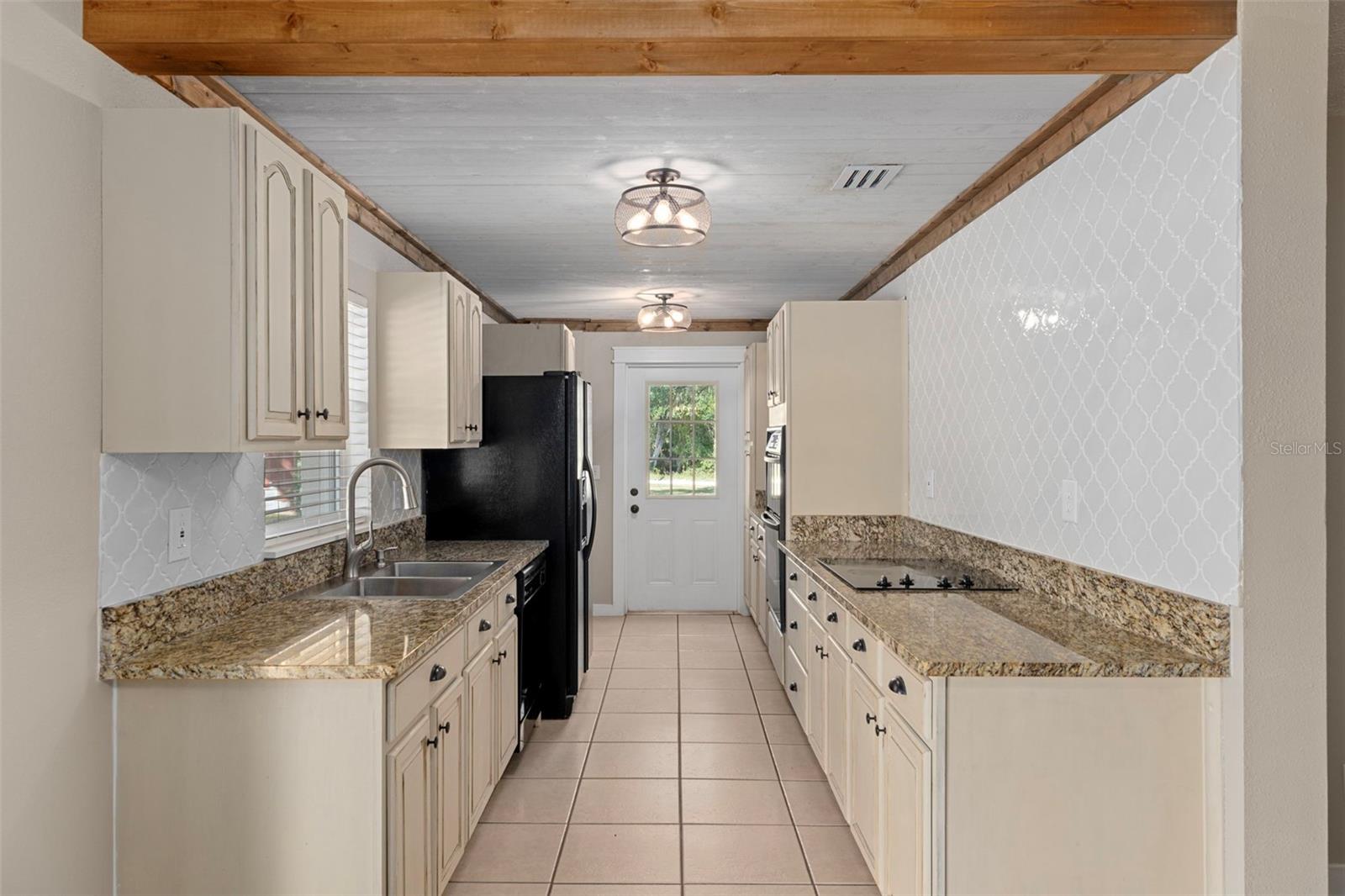 28412 RICE RD, SAN ANTONIO, FL, 33576