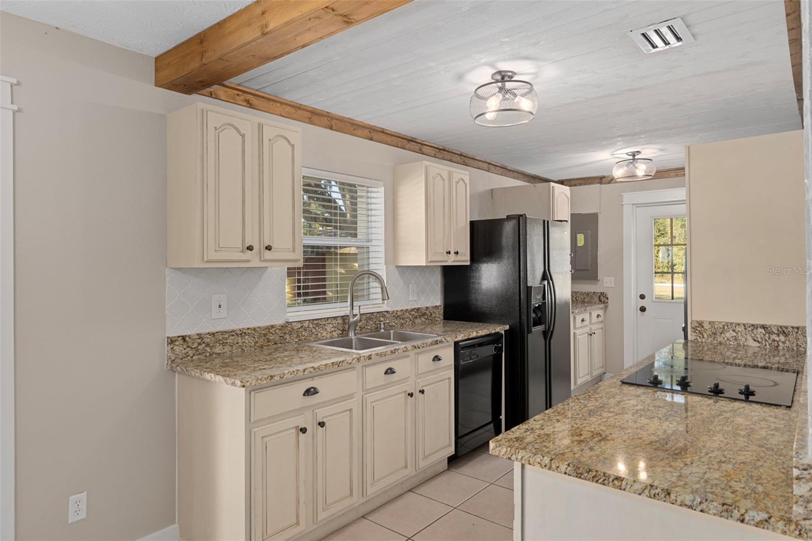 28412 RICE RD, SAN ANTONIO, FL, 33576