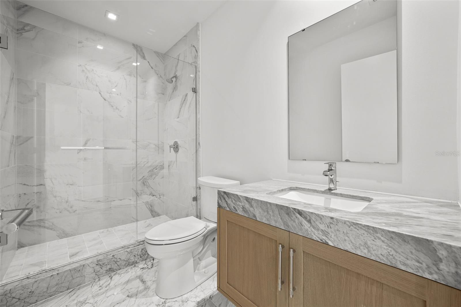 A4672782 Property Photo