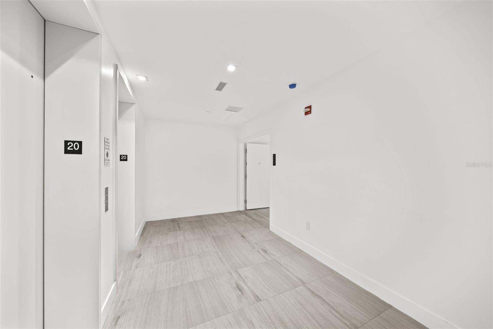 A4672782 Property Photo