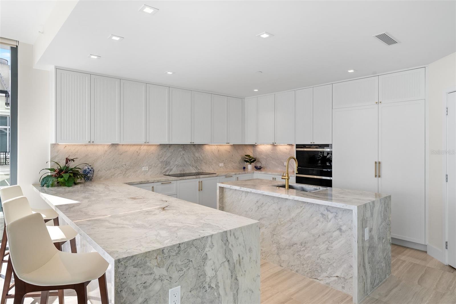 A4672782 Property Photo