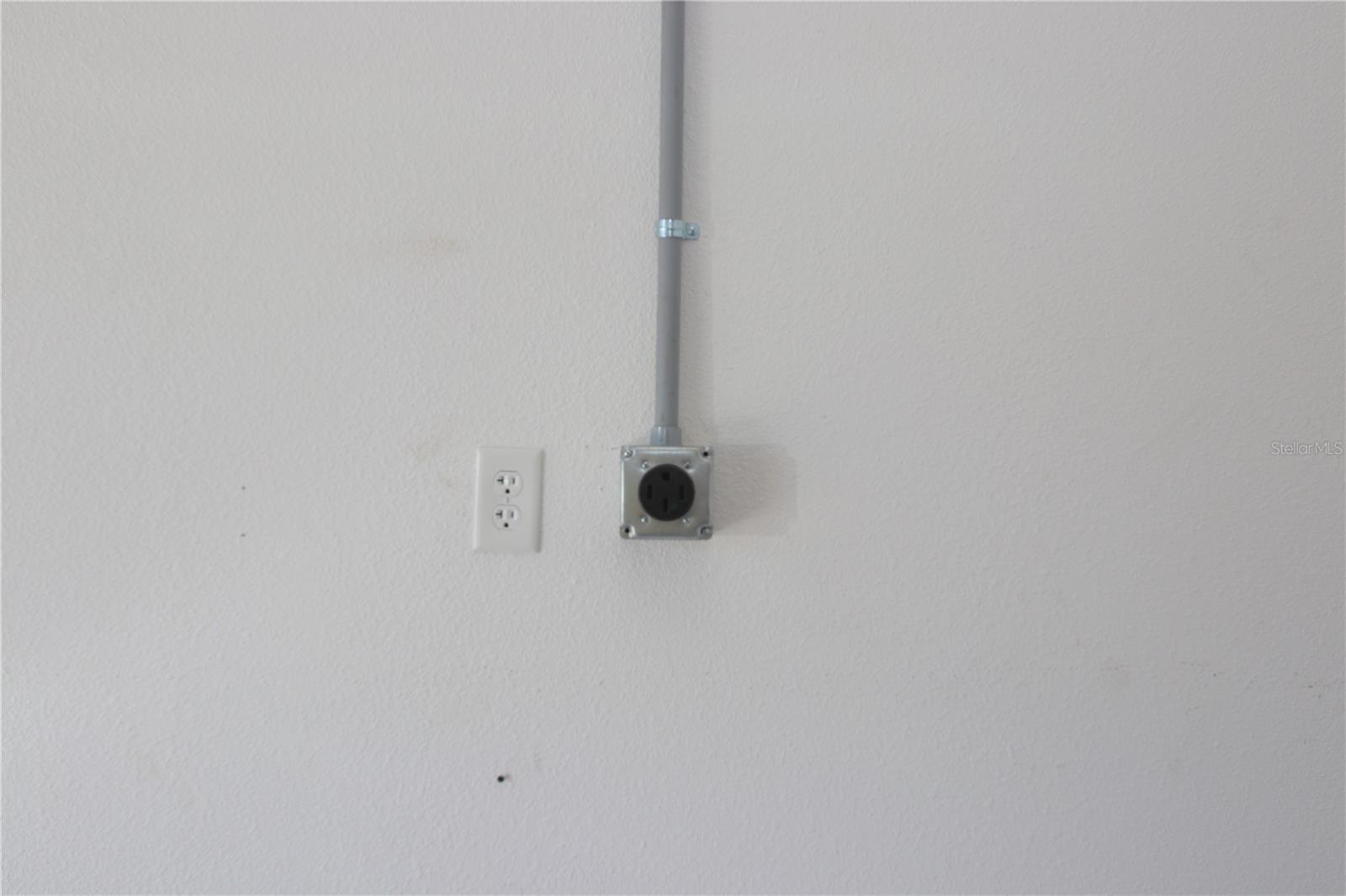 1427 LAKE FLORENCE WAY, WINTER PARK, FL, 32792