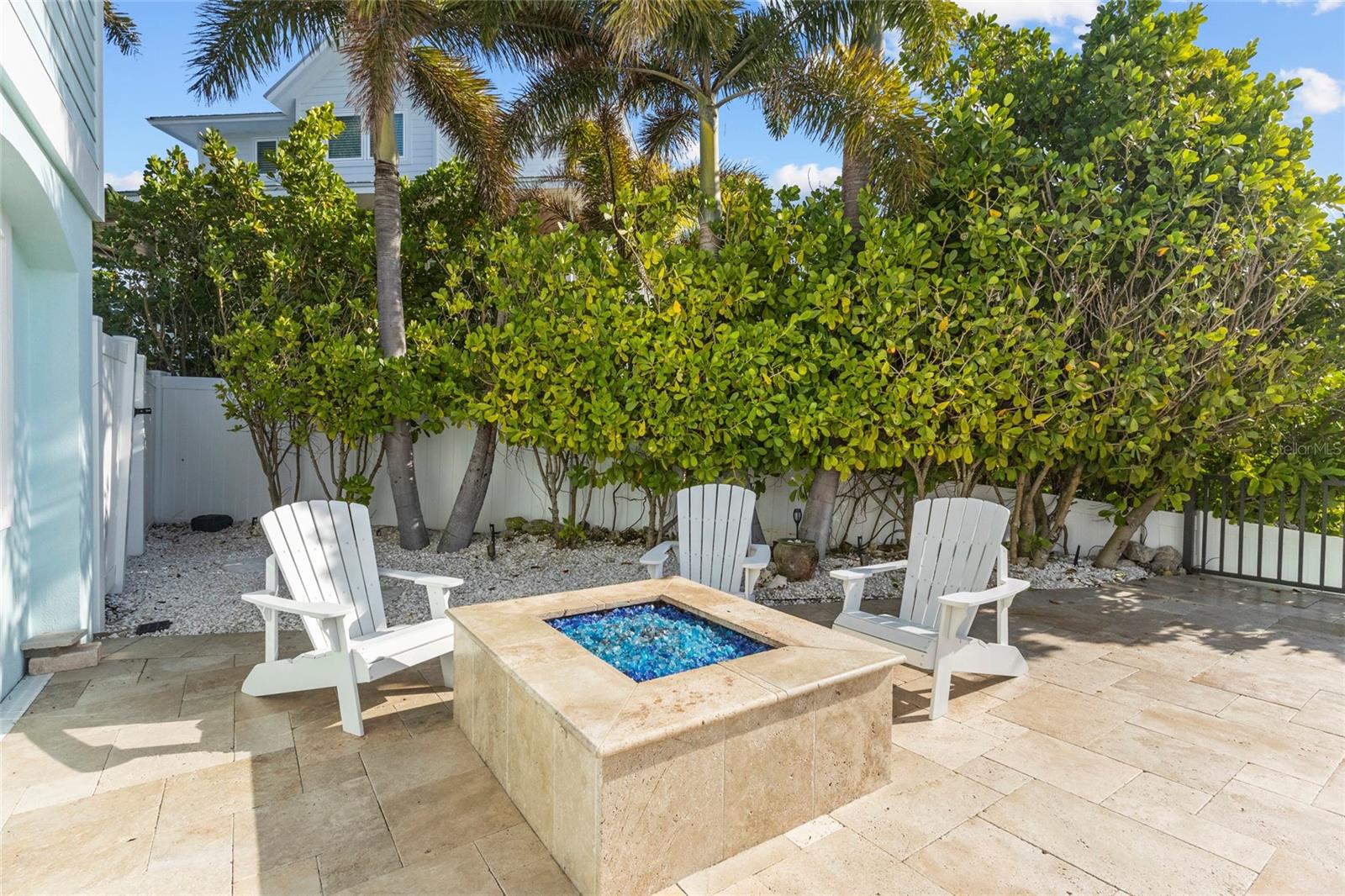 A4672783 Property Photo