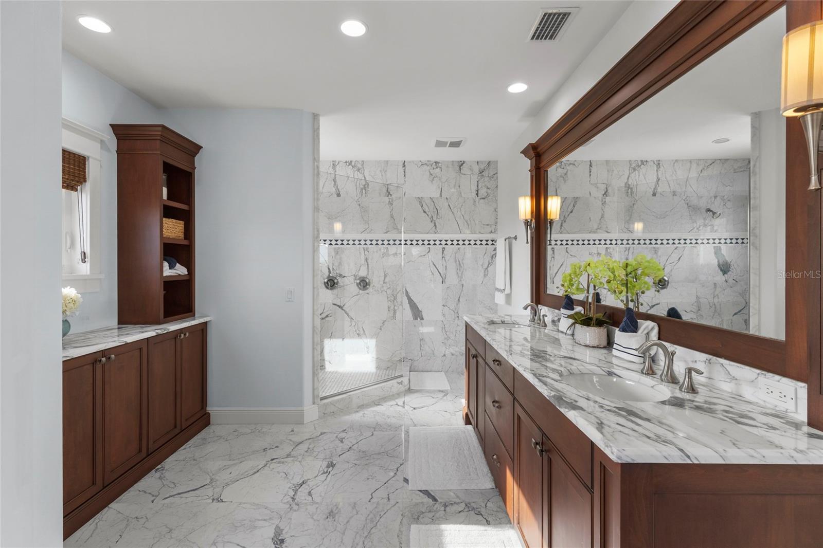 A4672783 Property Photo