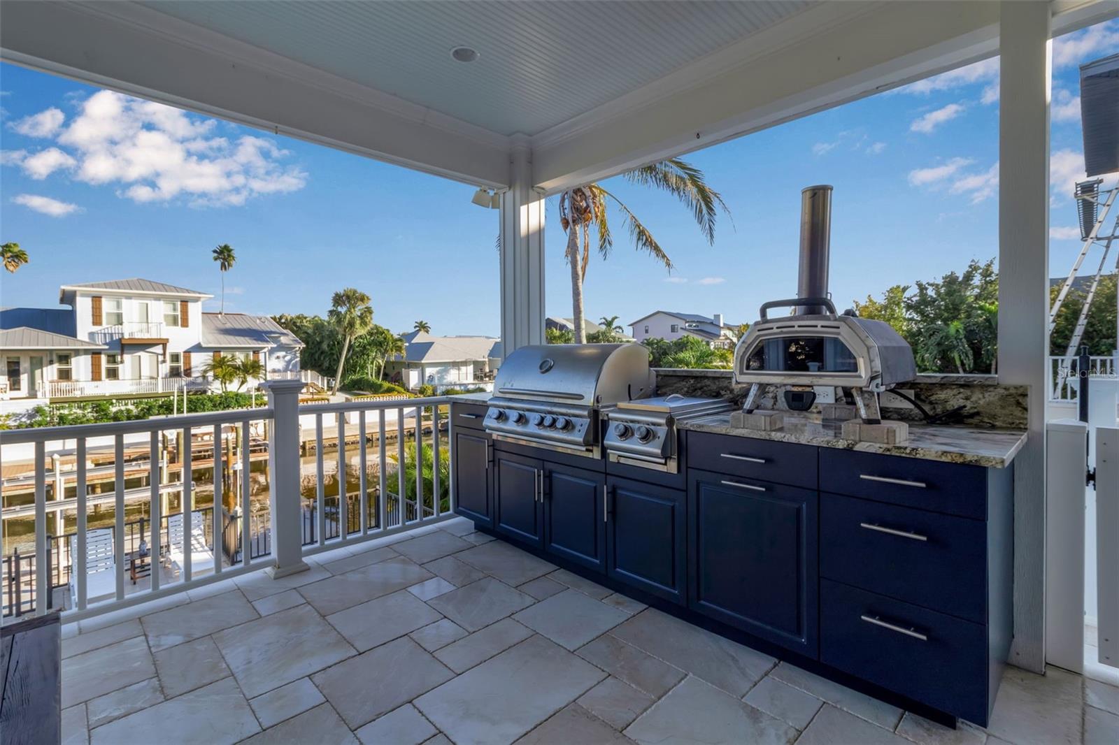 A4672783 Property Photo