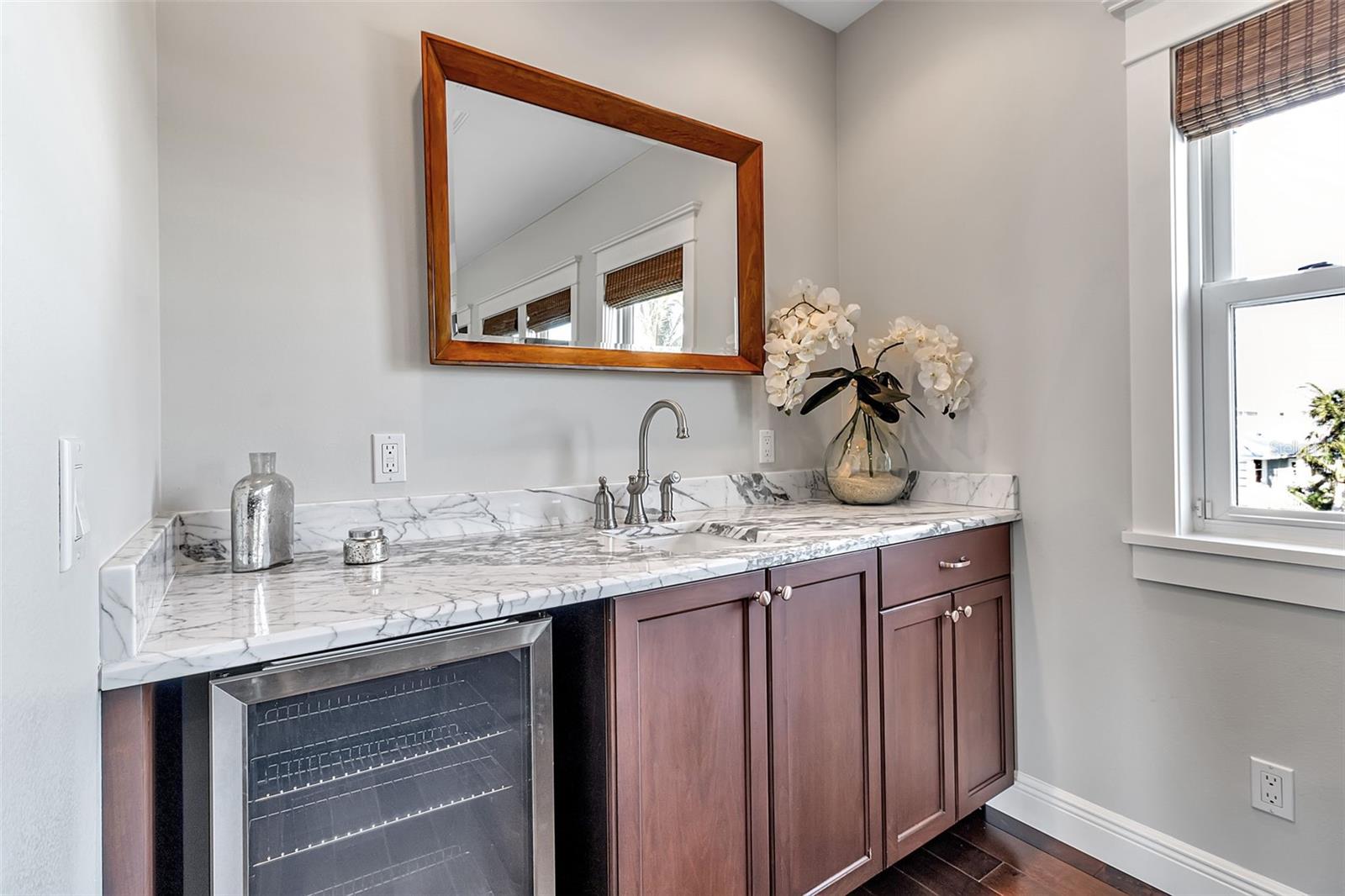 A4672783 Property Photo