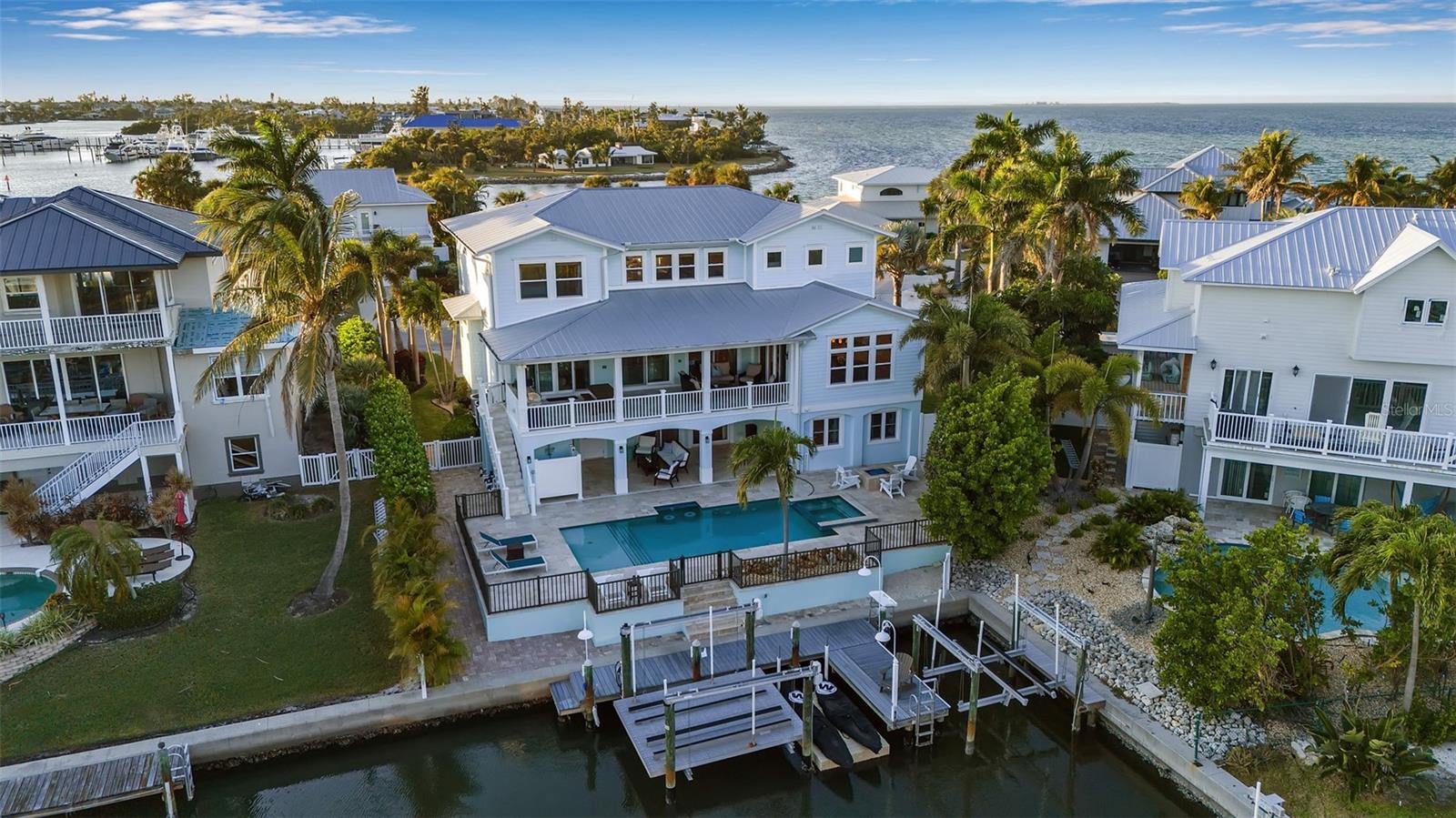 A4672783 Property Photo