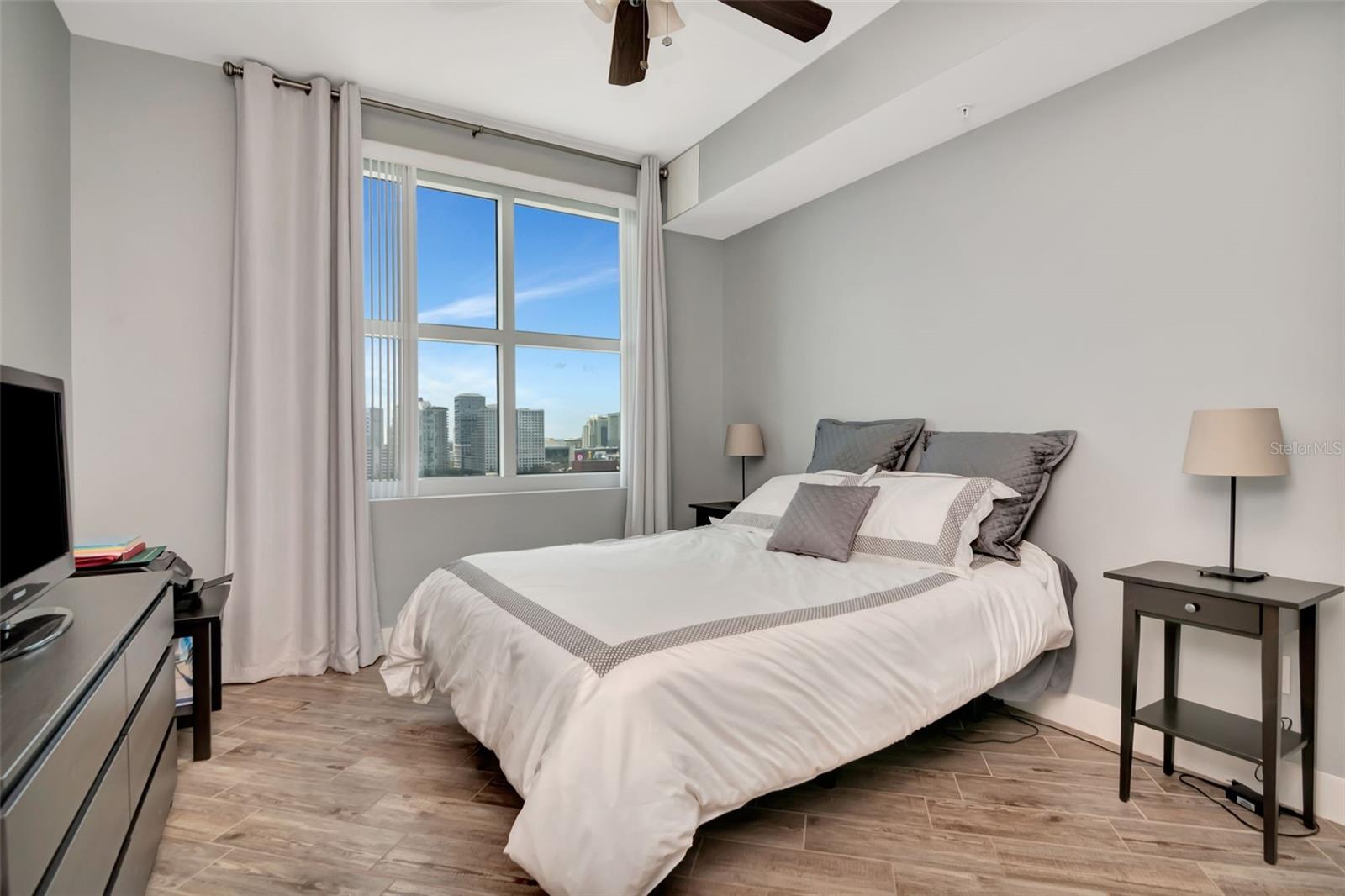 1120 E KENNEDY BLVD #1512, TAMPA, FL, 33602