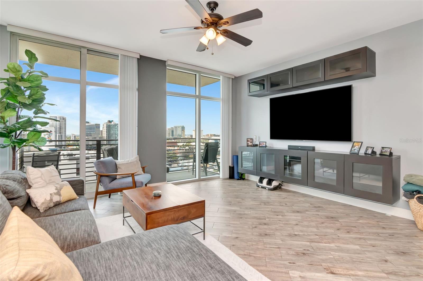 1120 E KENNEDY BLVD #1512, TAMPA, FL, 33602