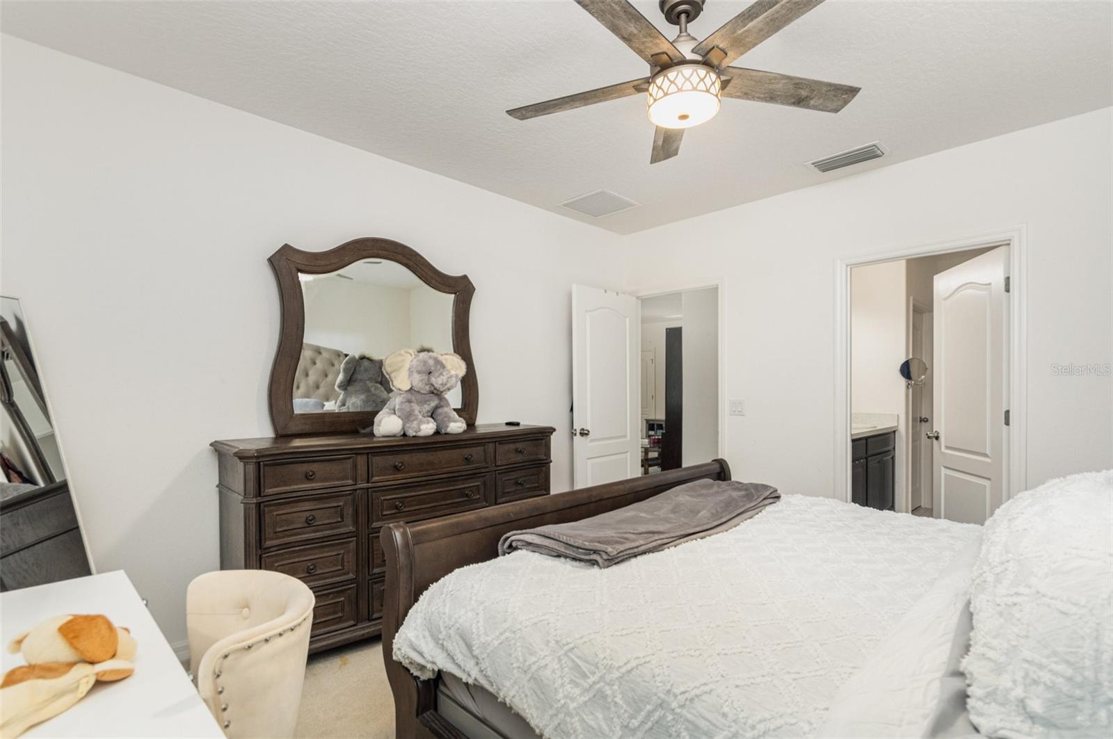 9495 OGLETHORPE DR, GROVELAND, FL, 34736