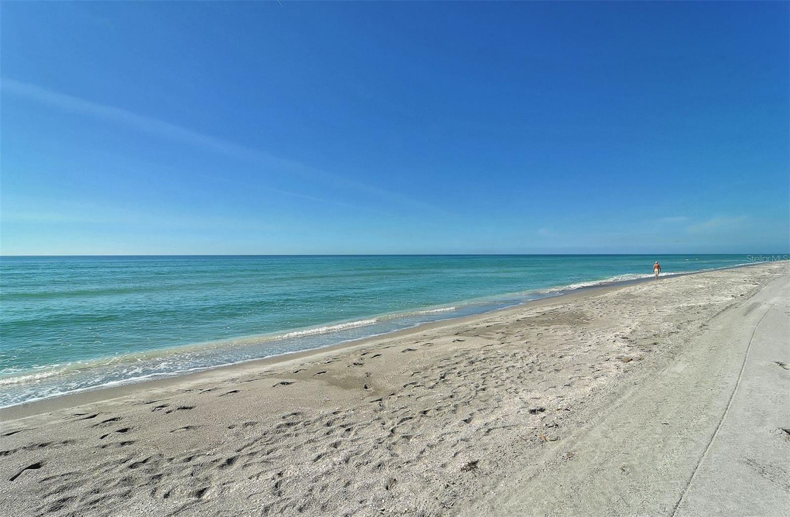 2425 GULF OF MEXICO DR #1E, LONGBOAT KEY, FL, 34228