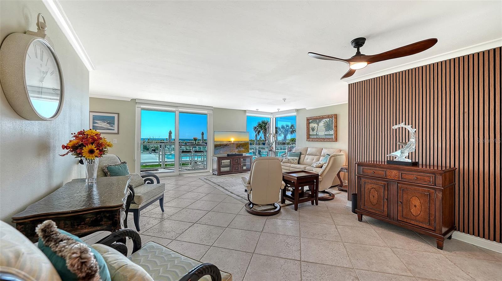 2425 GULF OF MEXICO DR #1E, LONGBOAT KEY, FL, 34228
