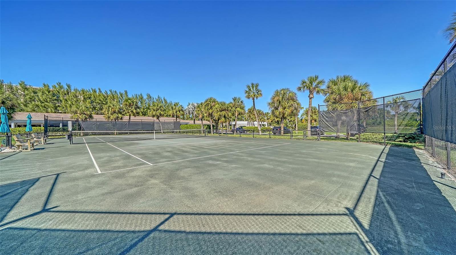 2425 GULF OF MEXICO DR #1E, LONGBOAT KEY, FL, 34228