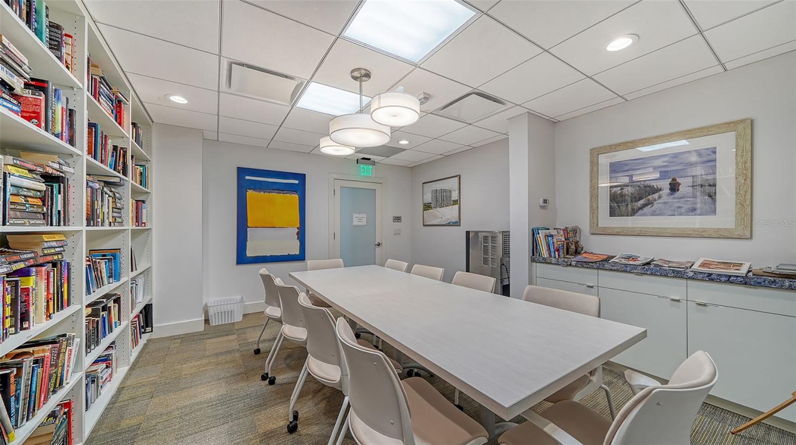 2425 GULF OF MEXICO DR #1E, LONGBOAT KEY, FL, 34228