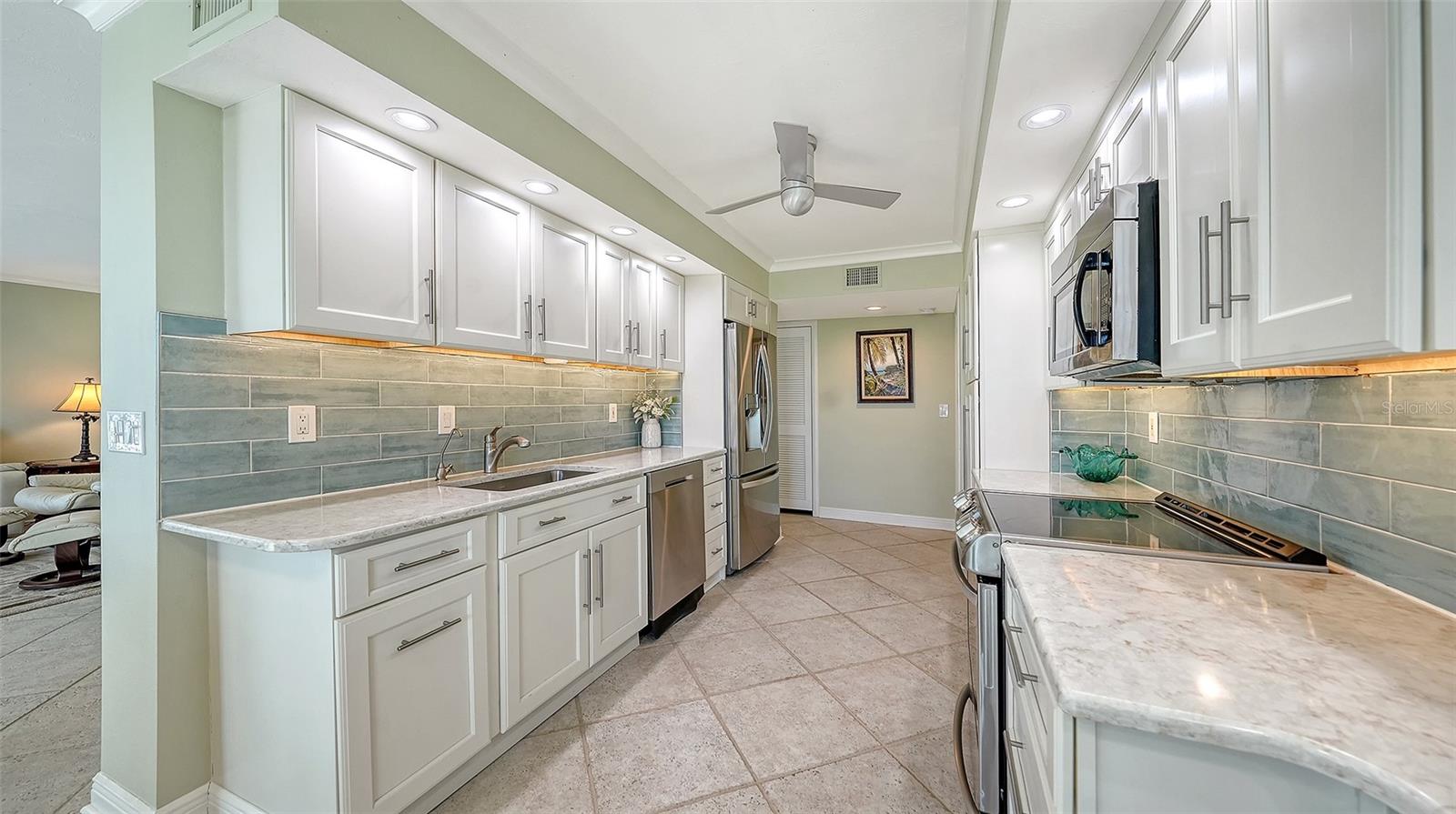 2425 GULF OF MEXICO DR #1E, LONGBOAT KEY, FL, 34228