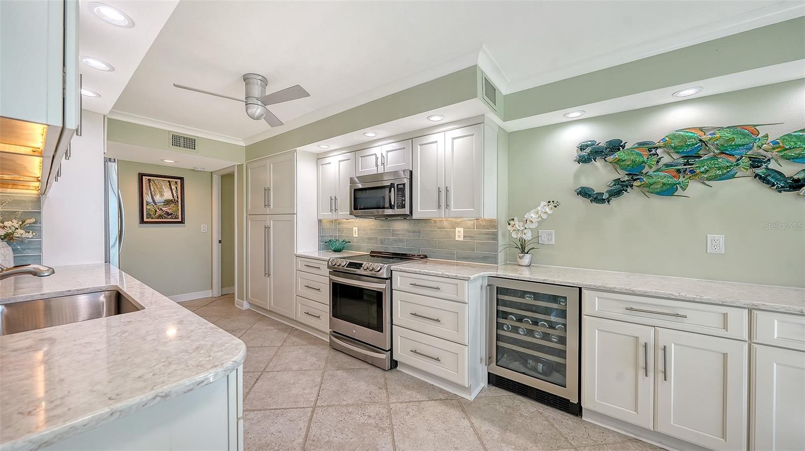 2425 GULF OF MEXICO DR #1E, LONGBOAT KEY, FL, 34228