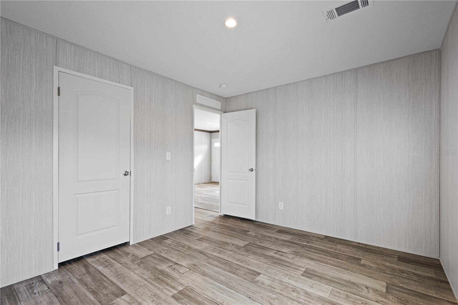 11851 SE 21ST PL, MORRISTON, FL, 32668