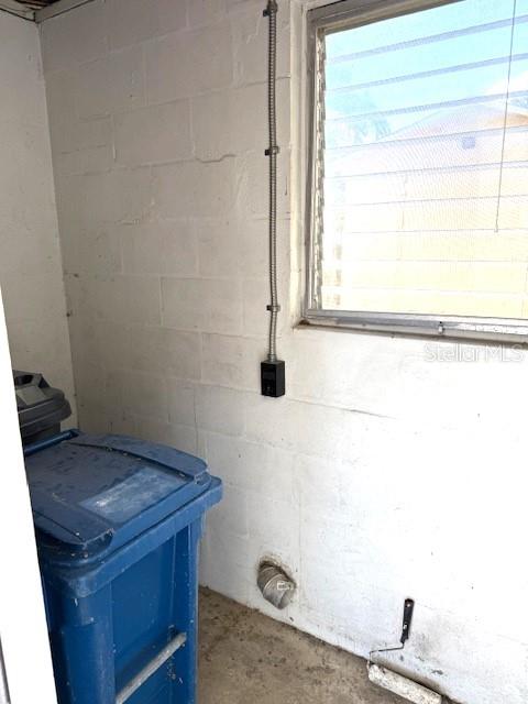 406 COUNTRY CLUB DR, OLDSMAR, FL, 34677