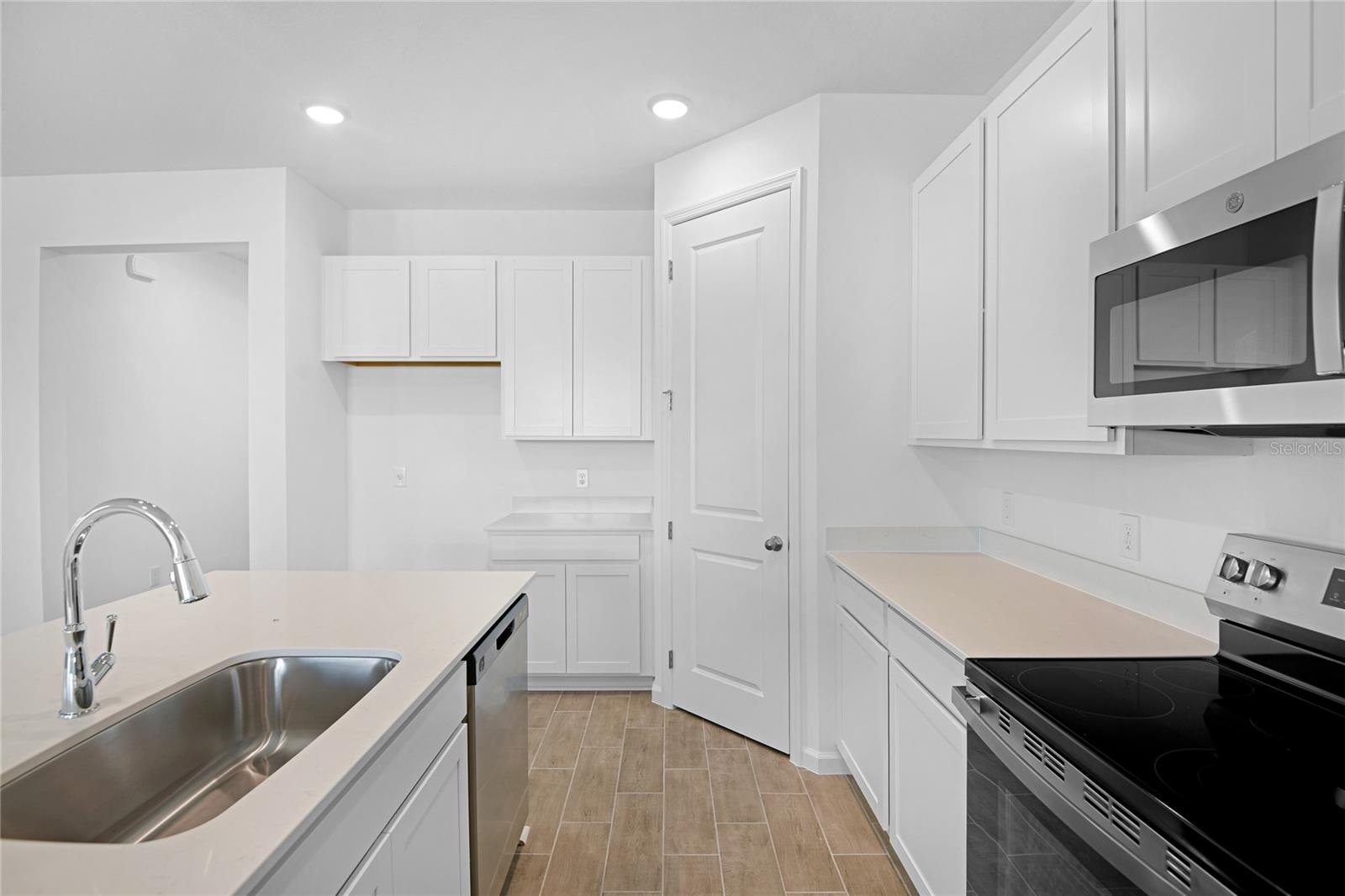 5351 MICKEY AVE, LAKE WALES, FL, 33859