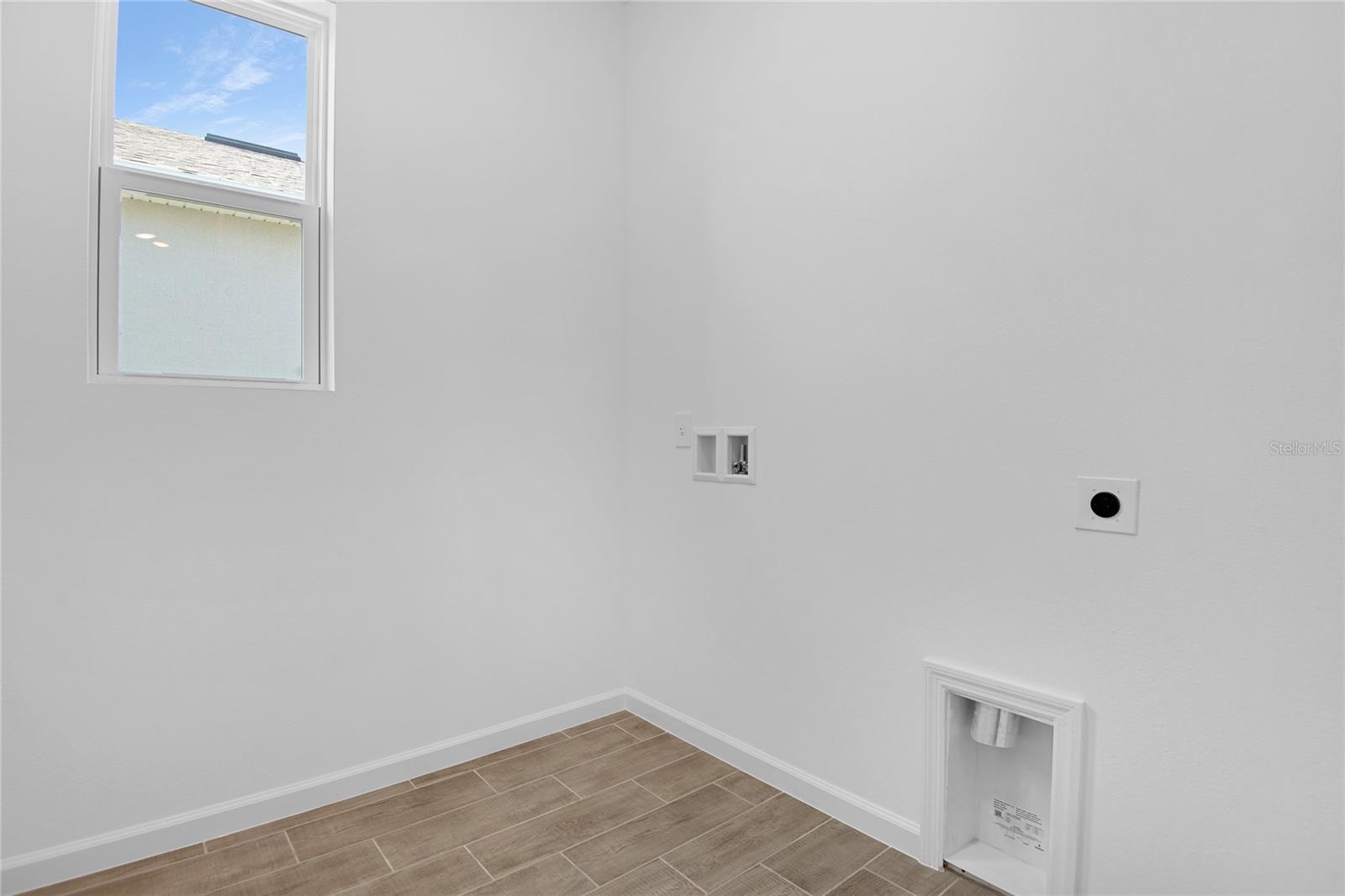 5351 MICKEY AVE, LAKE WALES, FL, 33859