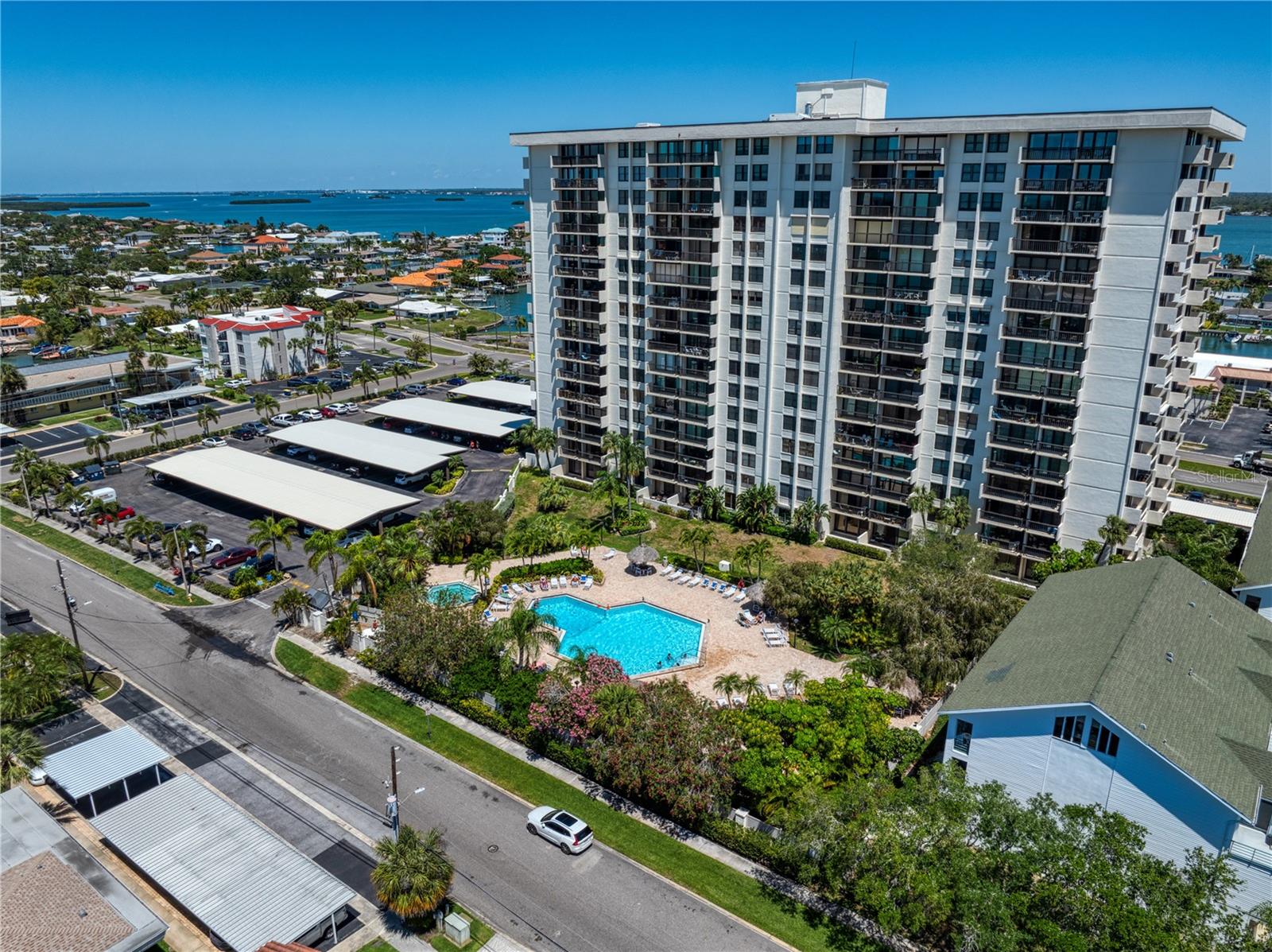 400 ISLAND WAY #901, CLEARWATER BEACH, FL, 33767