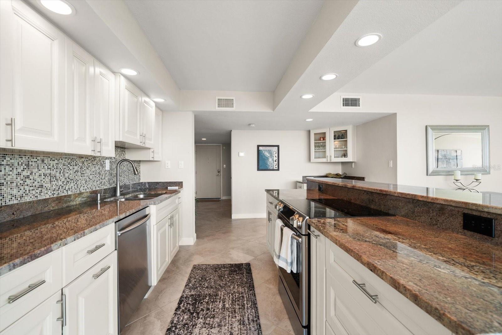 400 ISLAND WAY #901, CLEARWATER BEACH, FL, 33767