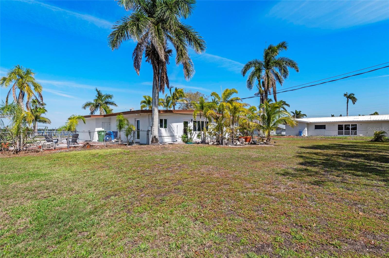 2014 RIVERSIDE DR E, BRADENTON, FL, 34208