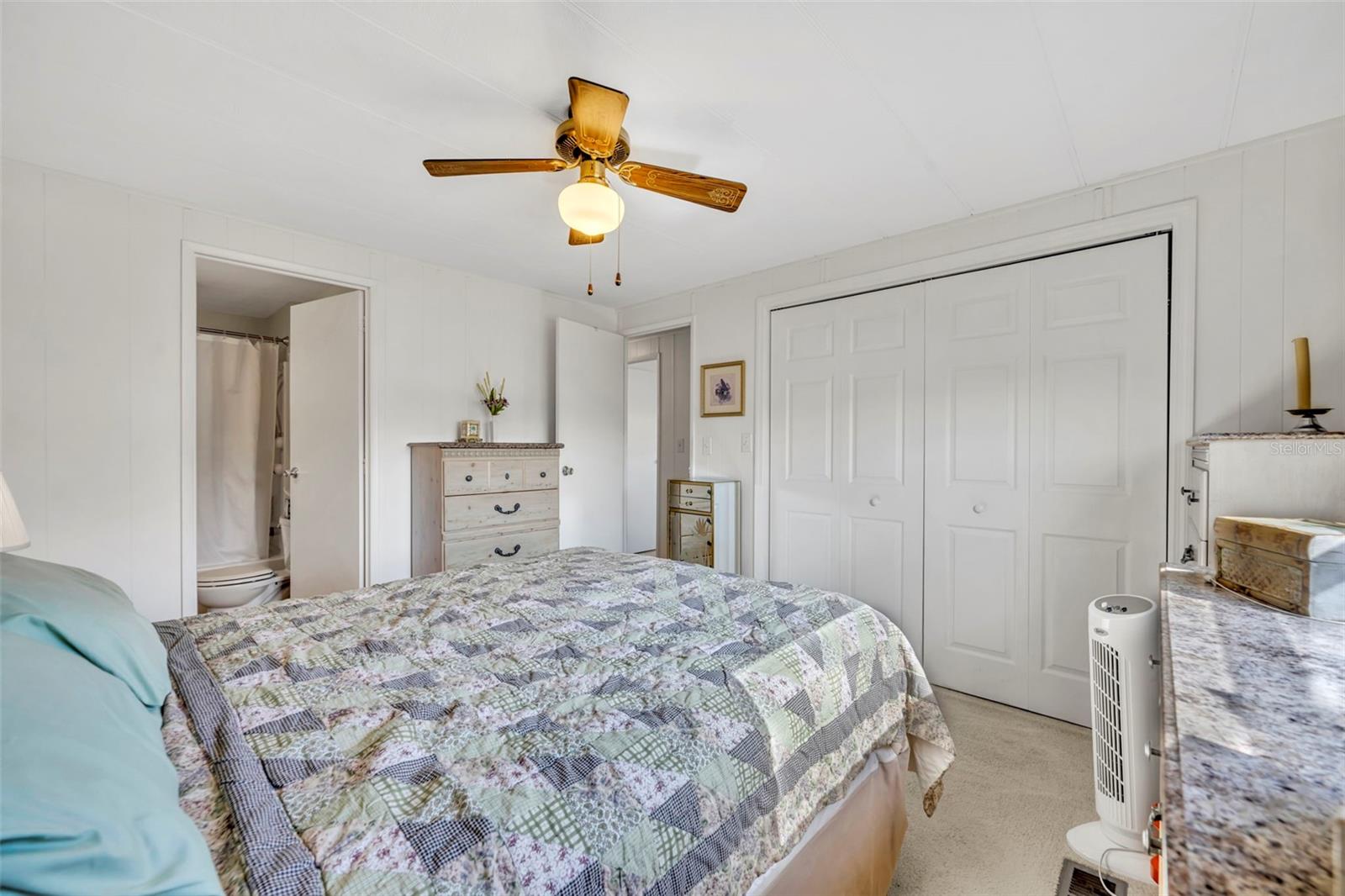 G5104776 Property Photo