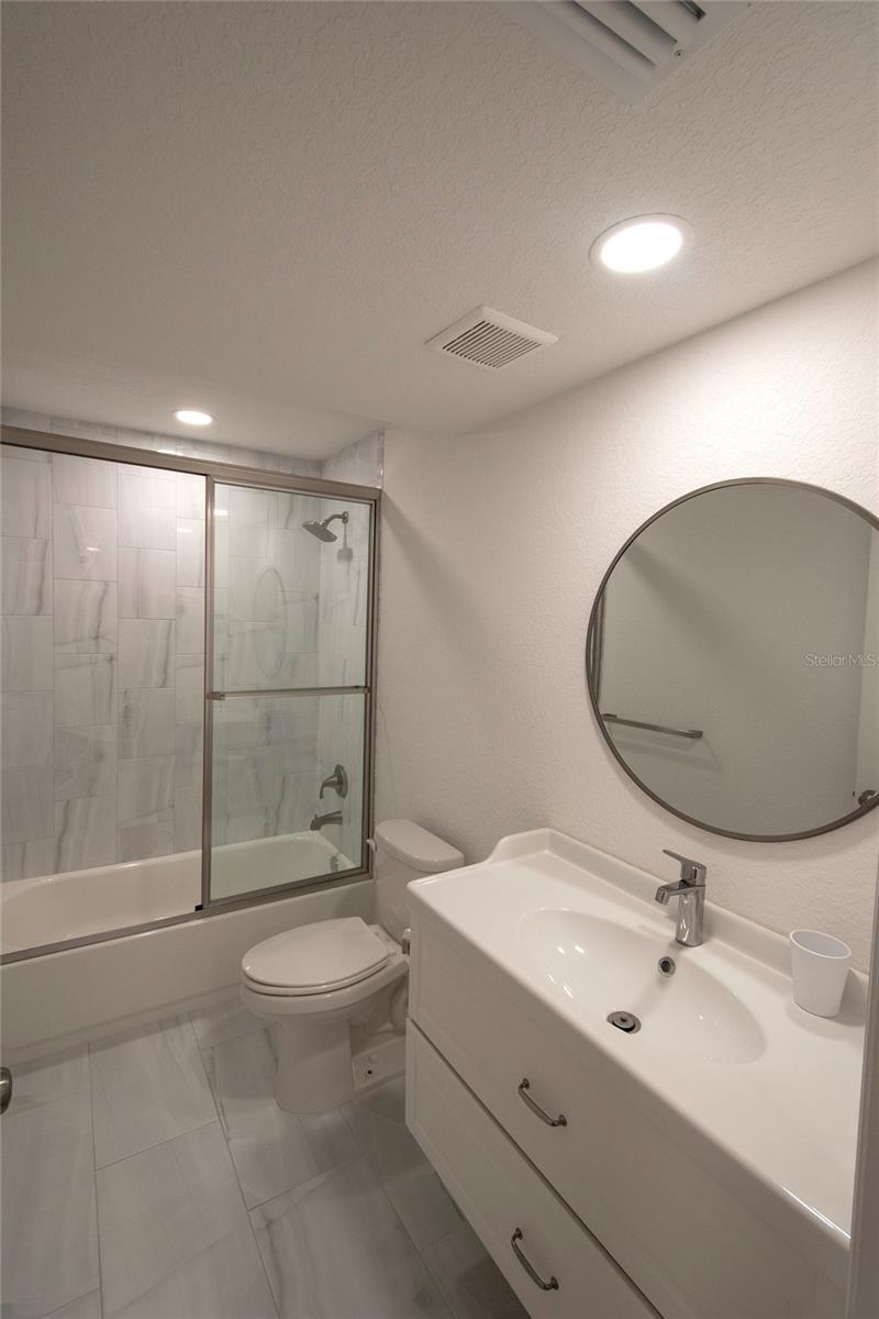 648 COHEN #648, SARASOTA, FL, 34236