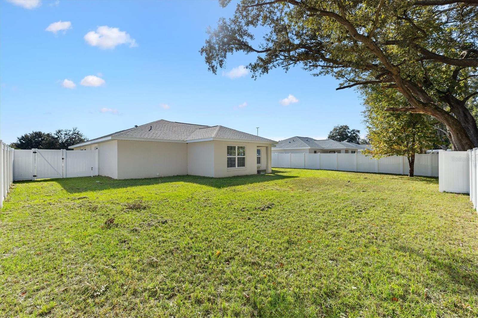 8961 SE HIGHWAY 42, SUMMERFIELD, FL, 34491