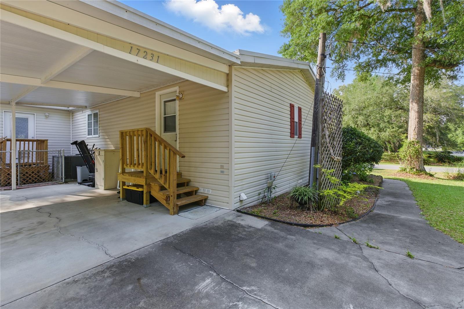 17231 NW 83RD CT, FANNING SPRINGS, FL, 32693