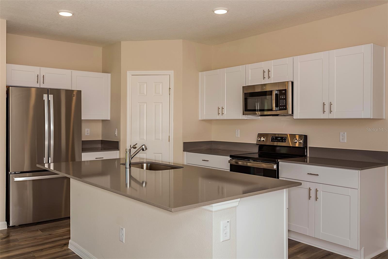 5015 OAKS RIVER ST, DAVENPORT, FL, 33837