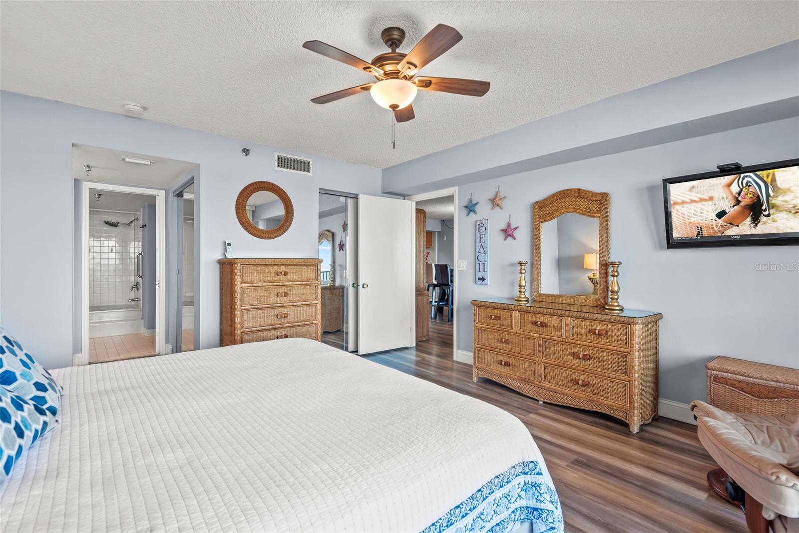 3757 S ATLANTIC AVE #102, DAYTONA BEACH SHORES, FL, 32118