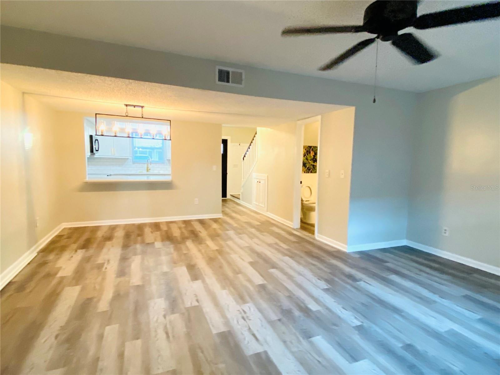 148 DOUGLAS RD W #C, OLDSMAR, FL, 34677