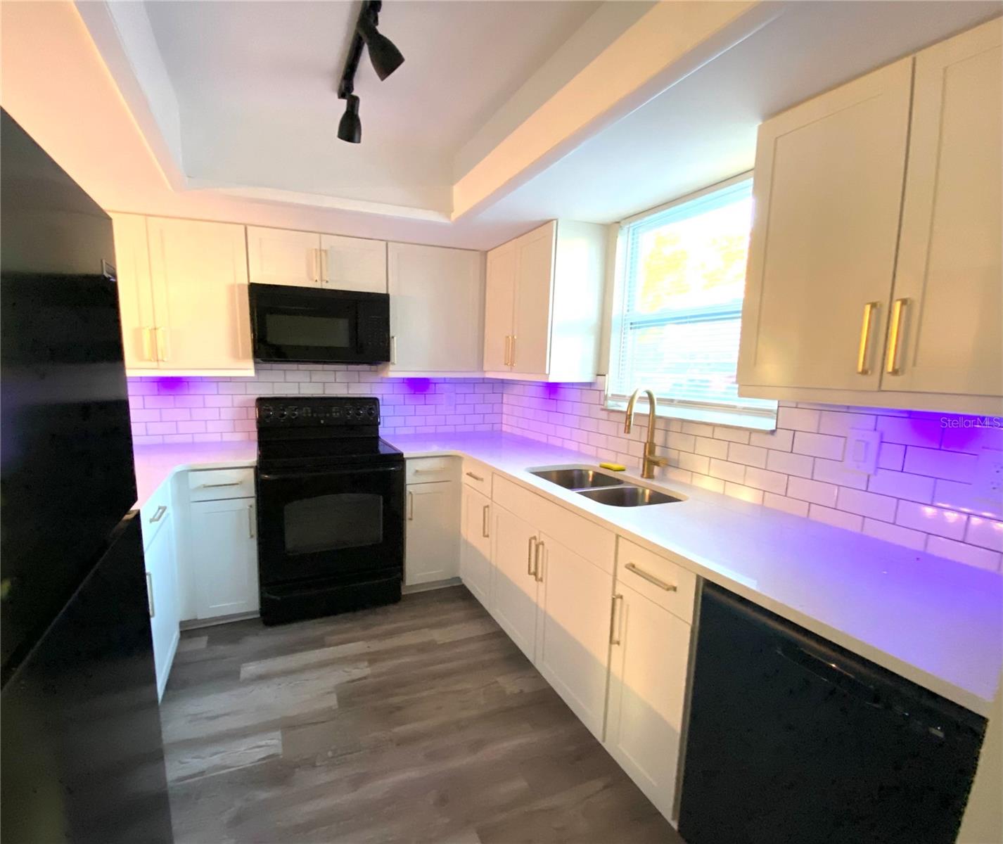 148 DOUGLAS RD W #C, OLDSMAR, FL, 34677