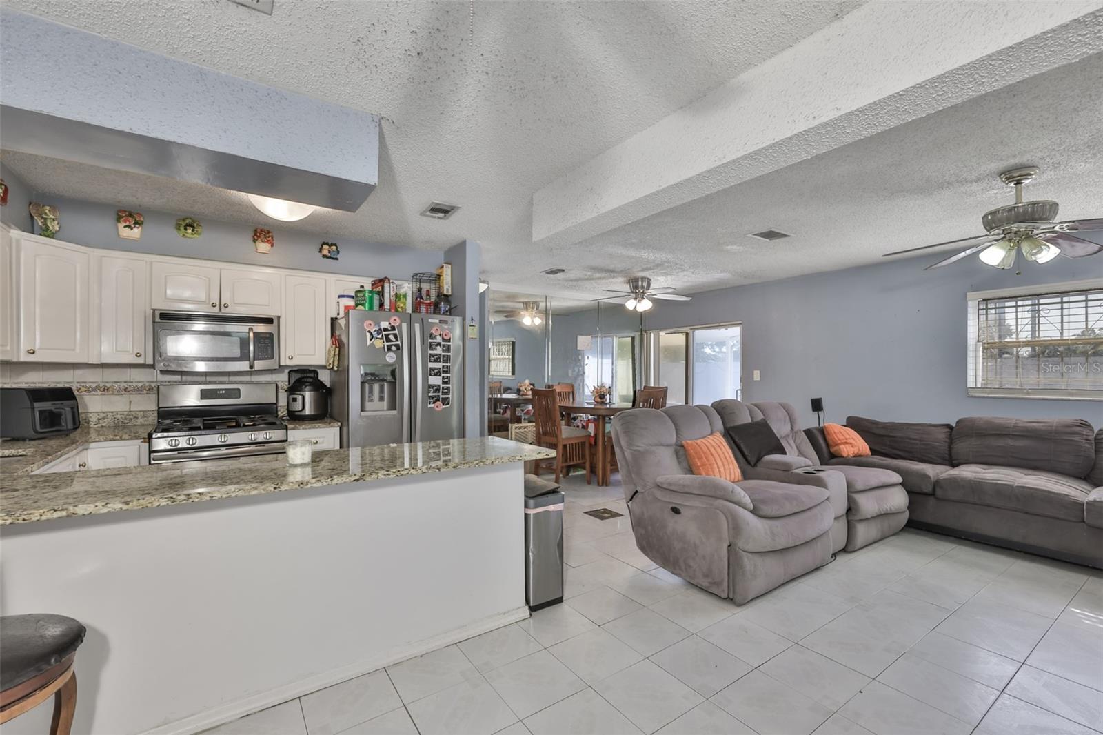 3901 N CLEARFIELD AVE, TAMPA, FL, 33603