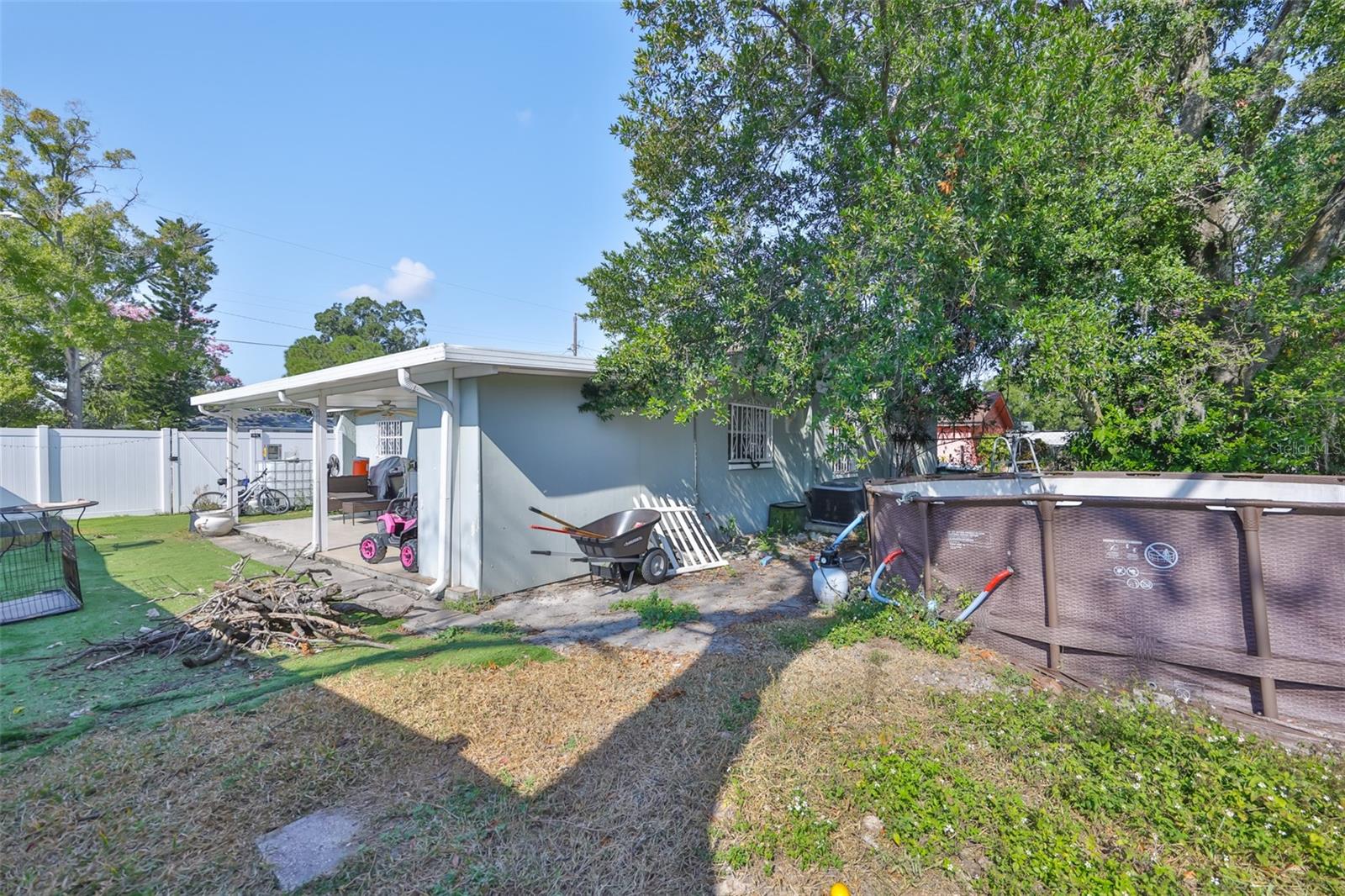 3901 N CLEARFIELD AVE, TAMPA, FL, 33603