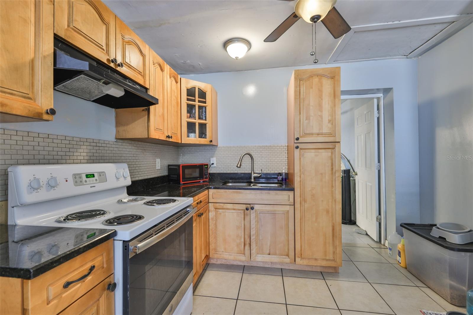 3901 N CLEARFIELD AVE, TAMPA, FL, 33603