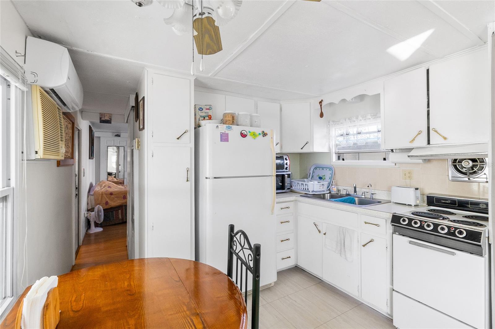 12766 SEMINOLE BLVD #10, LARGO, FL, 33778