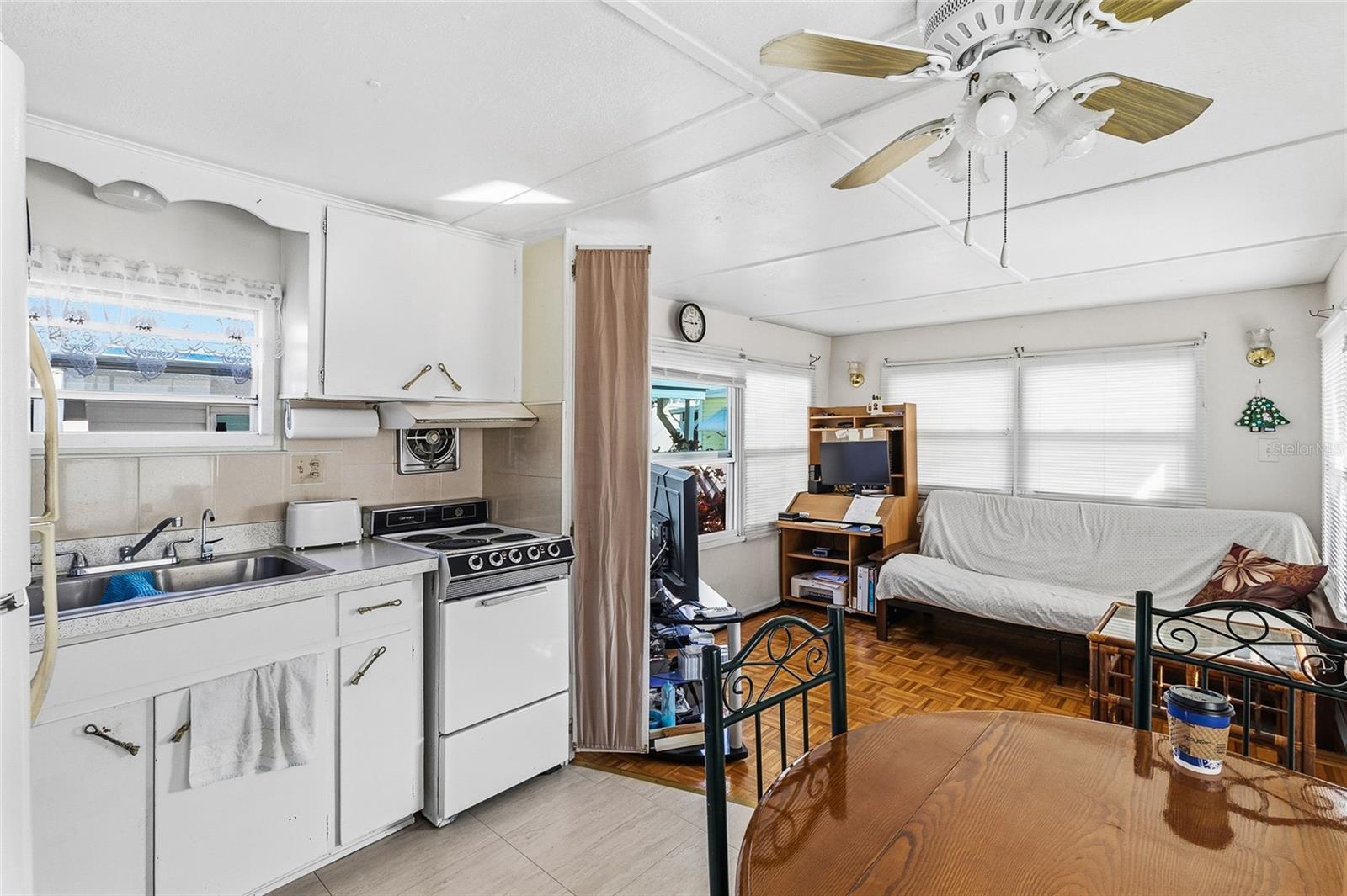 12766 SEMINOLE BLVD #10, LARGO, FL, 33778